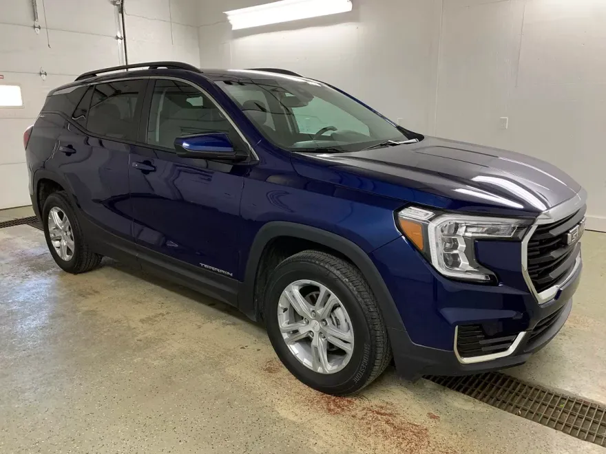 2022 Gmc Terrain SLE photo 1
