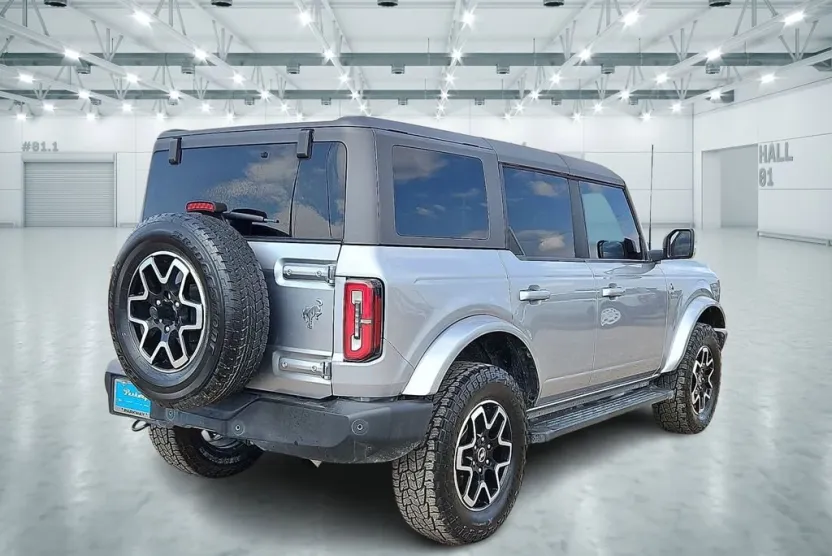 2023 Ford Bronco Big Bend photo 1
