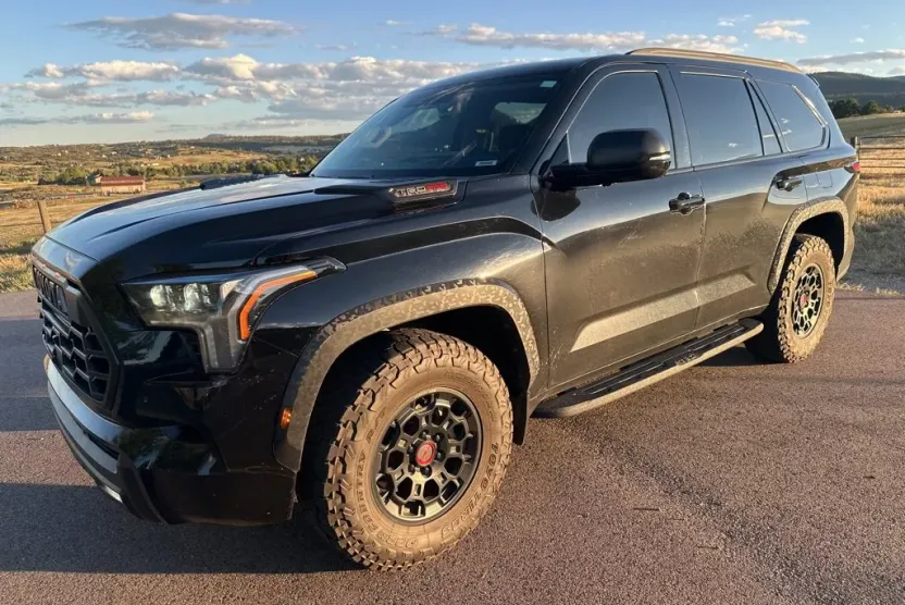 2023 Toyota Sequoia TRD Pro photo 1
