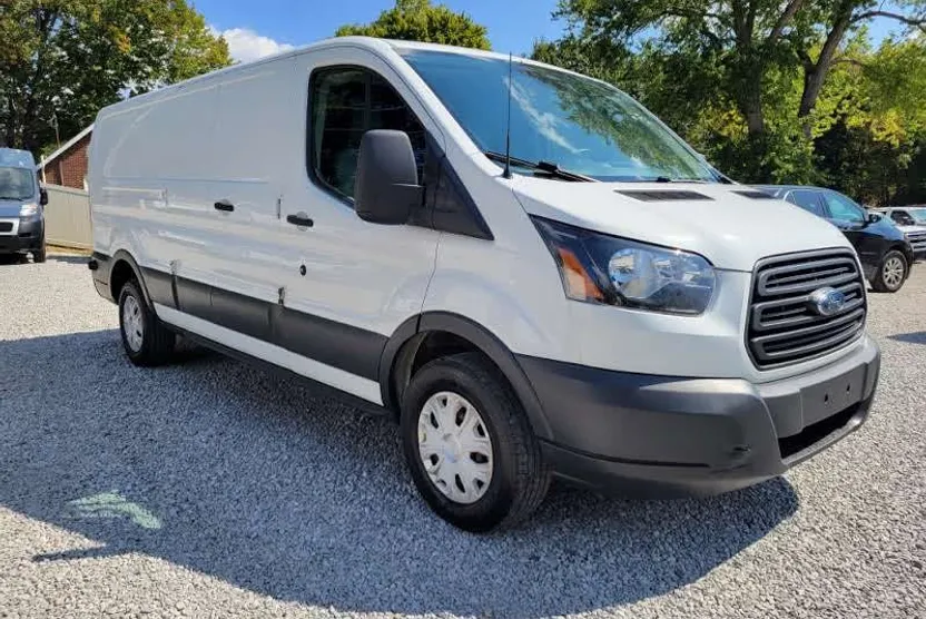 2018 Ford Transit photo 1