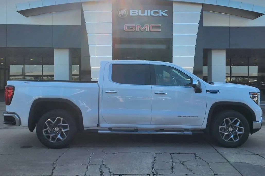 2025 Gmc Sierra 1500 SLT photo 1