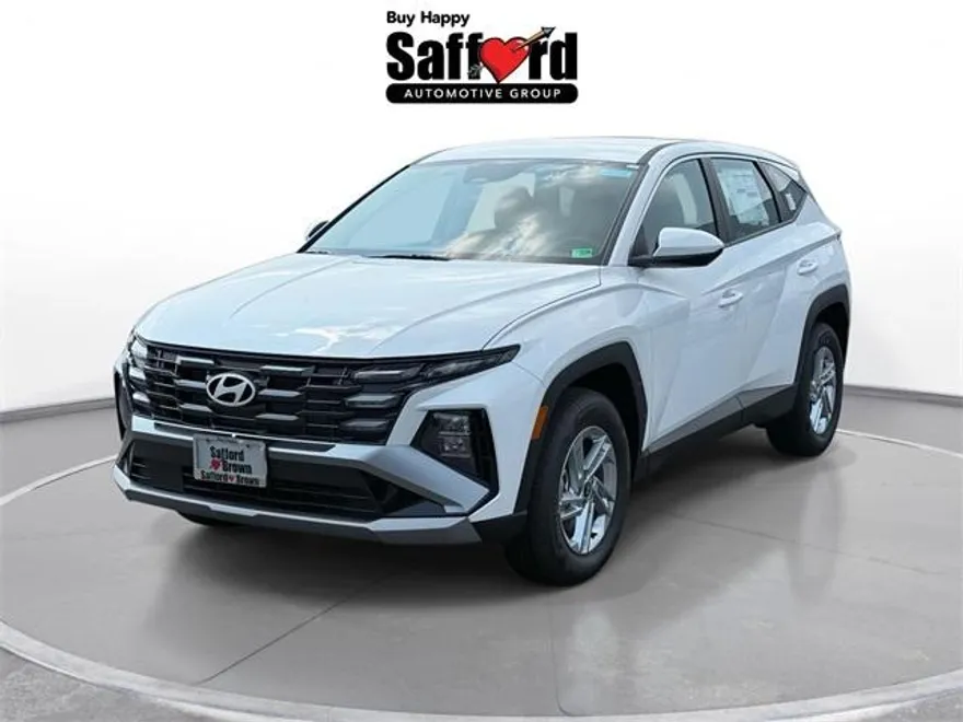2025 Hyundai Tucson SE photo 1