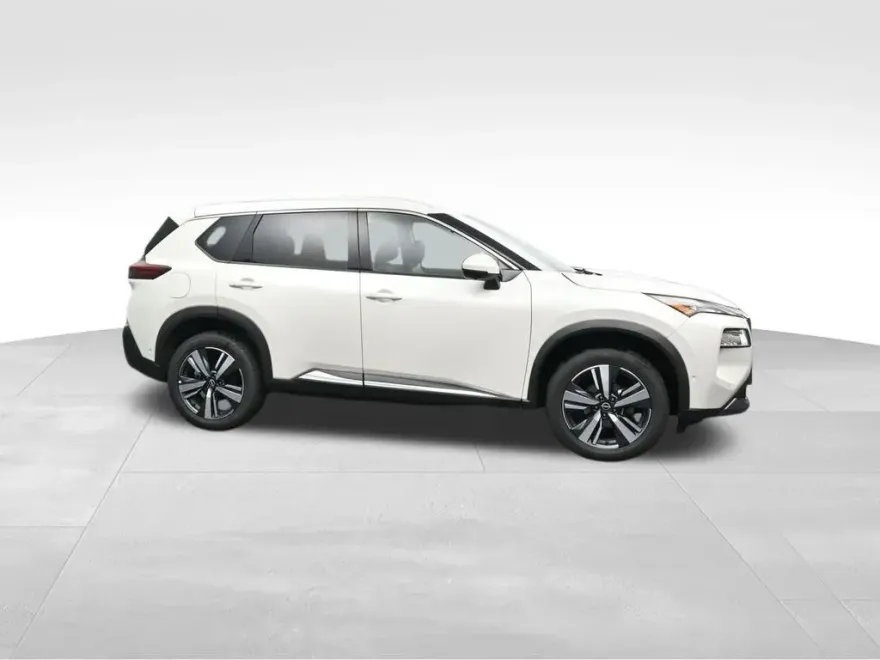 2023 Nissan Rogue SL AWD photo 1