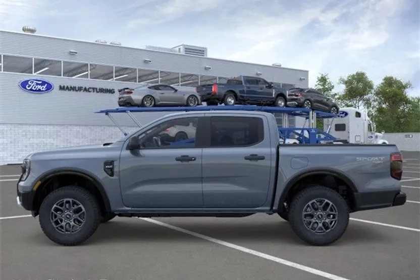 2025 Ford Ranger XLT photo 1