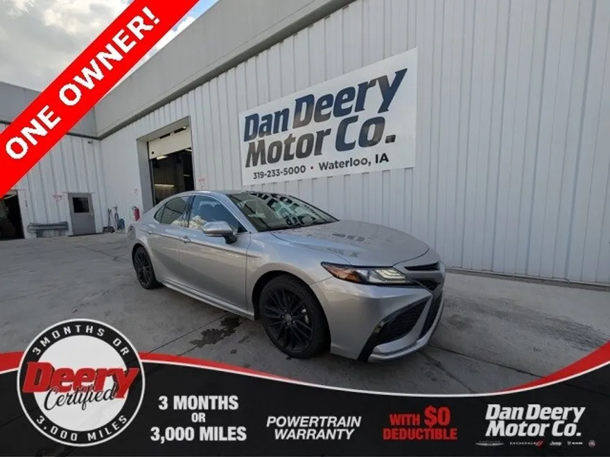 2023 Toyota Camry XSE photo 1