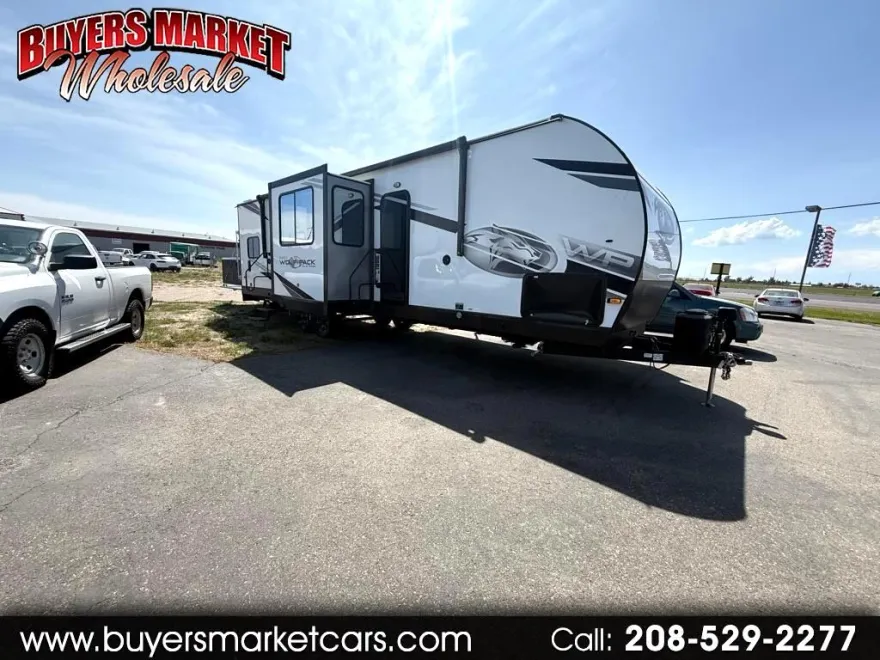 2024 Forest River Cherokee Toy Hauler photo 1