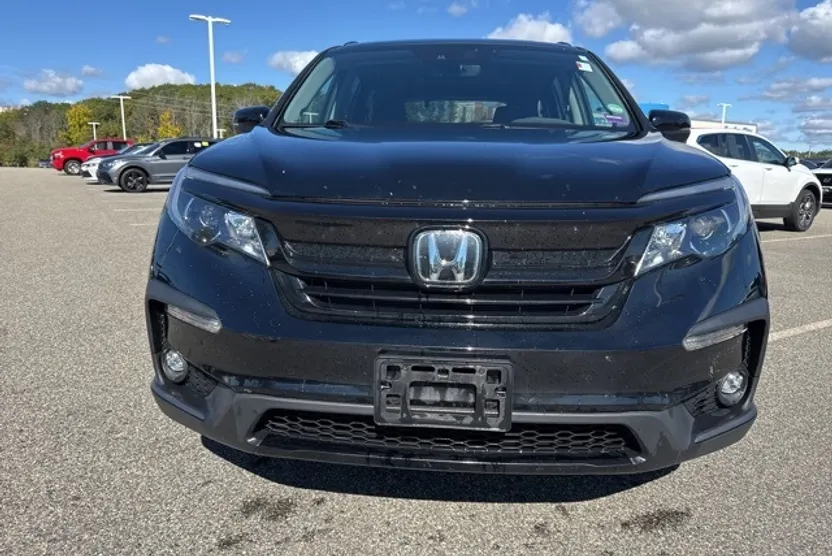 2022 Honda Pilot Special Edition photo 1