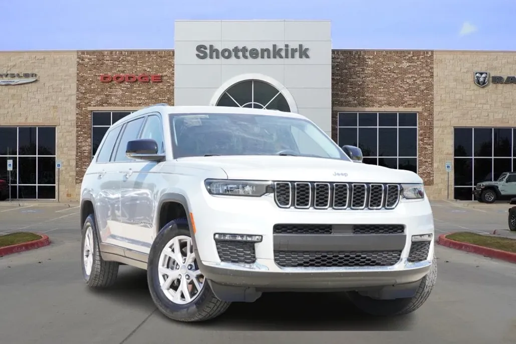 2022 Jeep Grand Cherokee Limited photo 1
