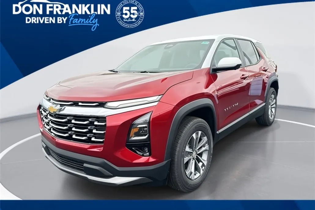 2025 Chevrolet Equinox LT photo 1