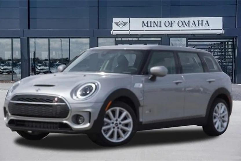 2024 Mini Clubman Base S photo 1