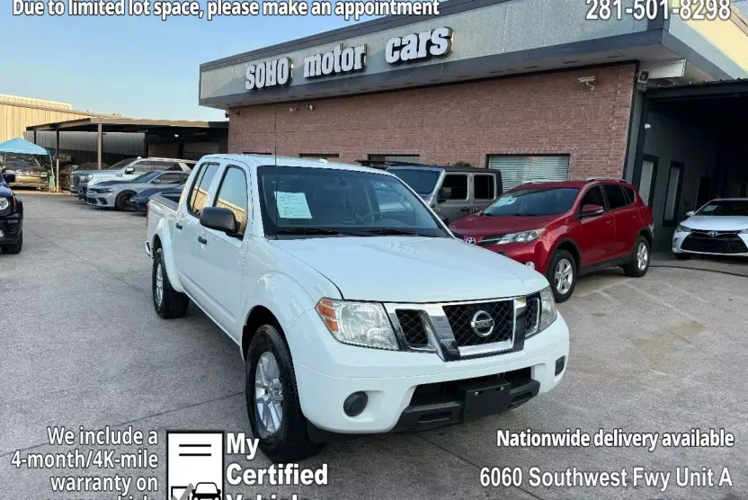 2016 Nissan Frontier SV photo 1