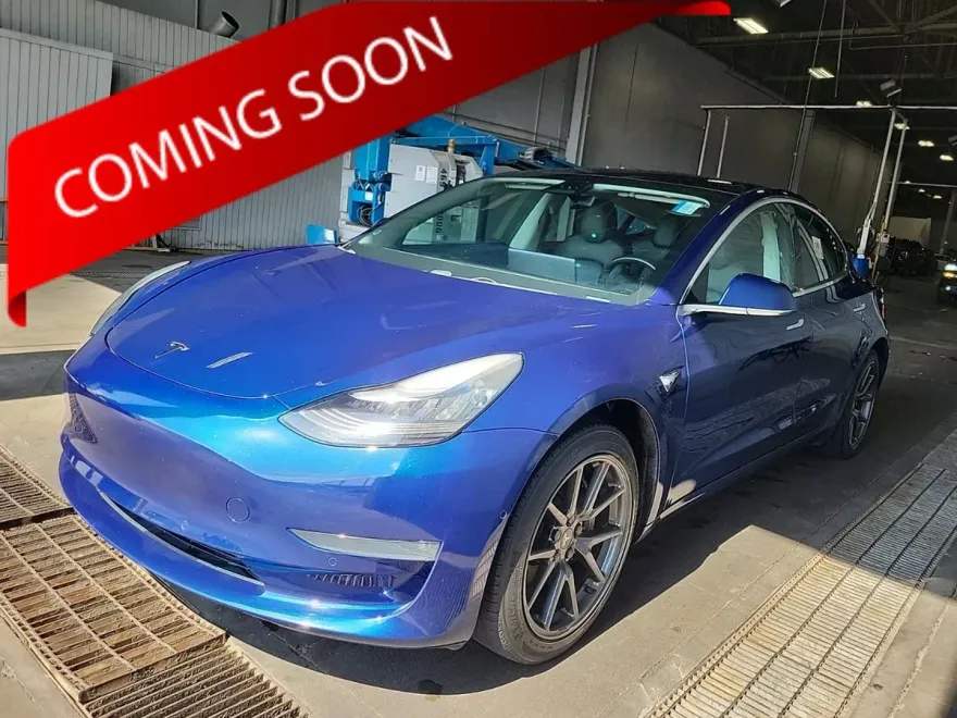 2019 Tesla Model 3 Mid Range photo 1