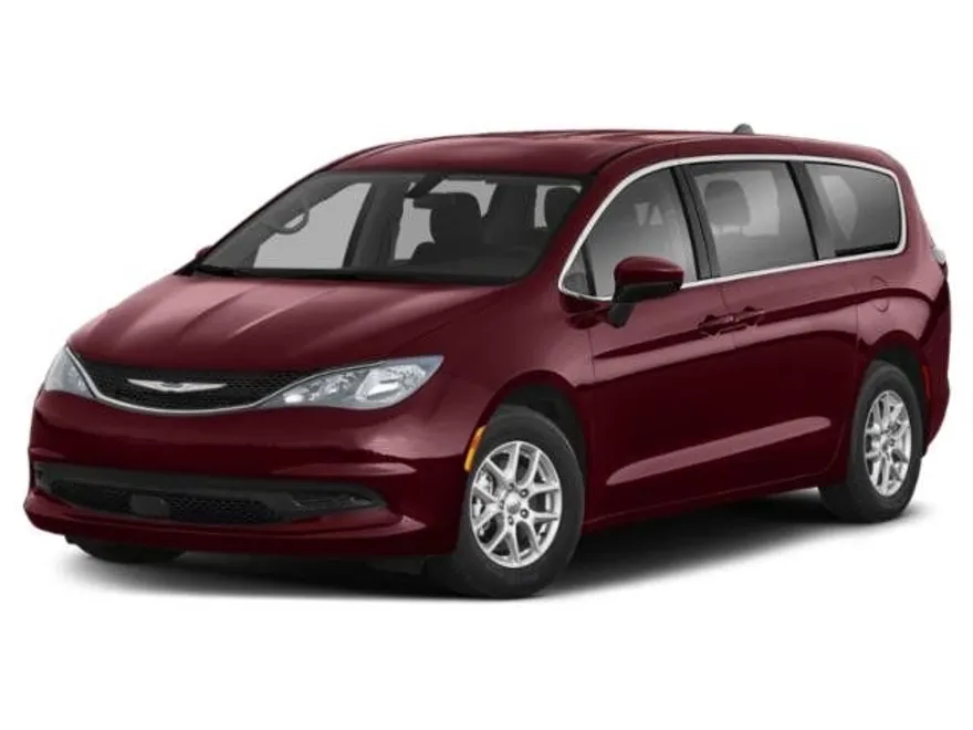 2022 Chrysler Voyager LX photo 1