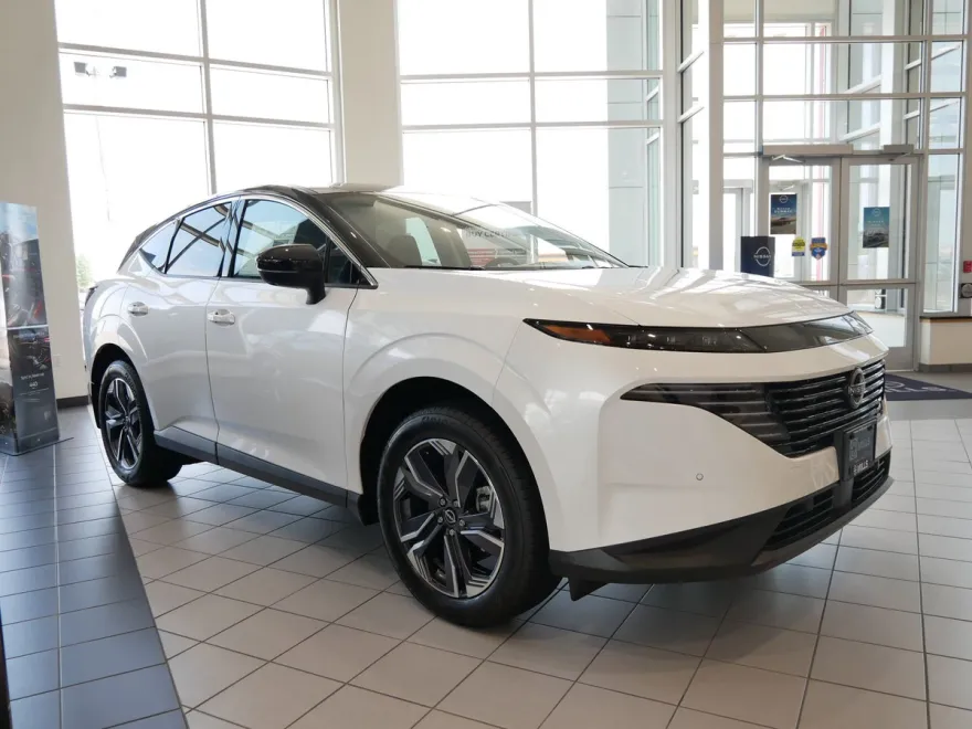 2025 Nissan Murano SL photo 6