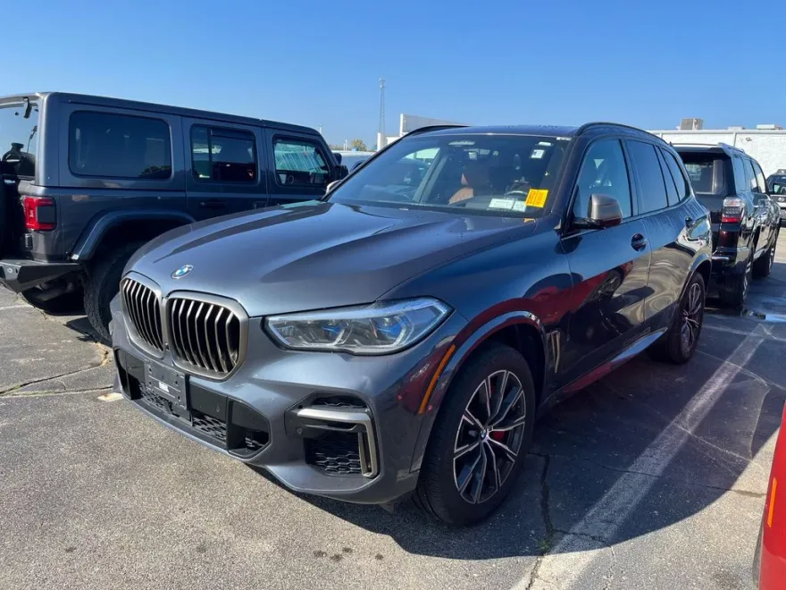 2022 Bmw X5 M50i photo 1
