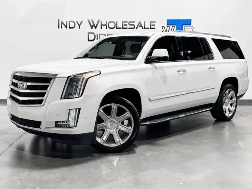 2018 Cadillac Escalade ESV Luxury photo 1