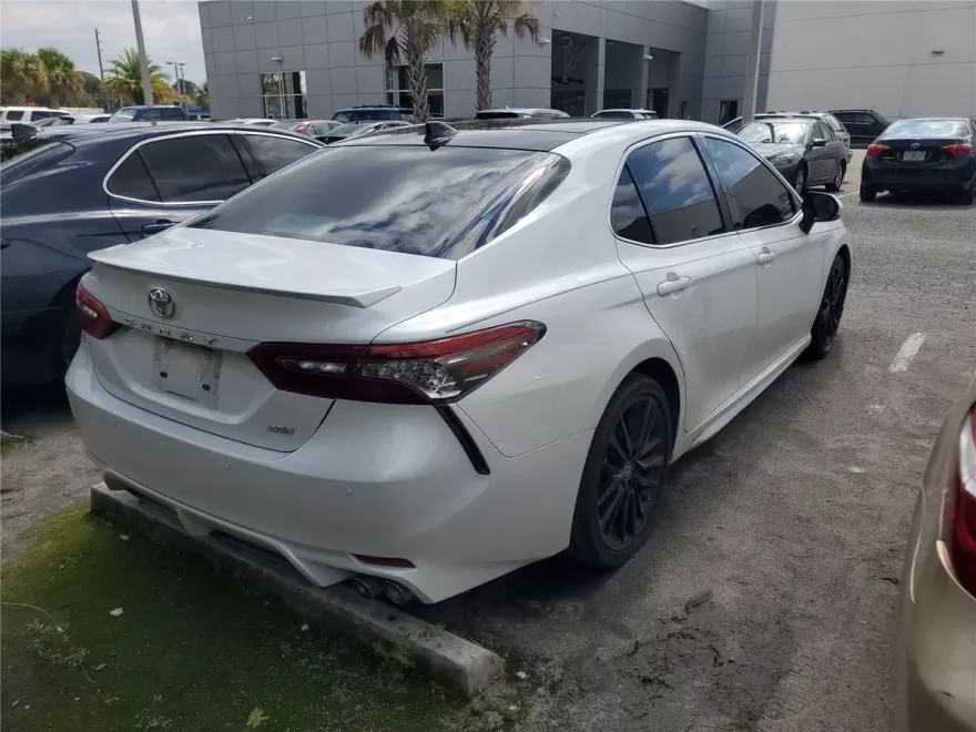 2023 Toyota Camry XSE photo 1