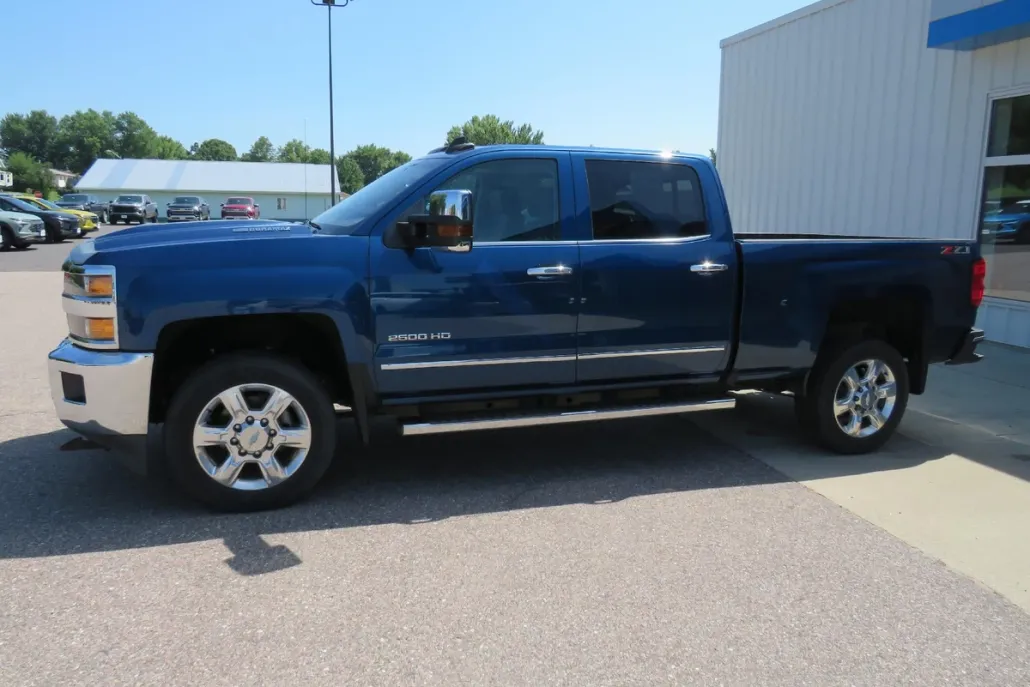 2019 Chevrolet Silverado 2500HD LTZ photo 1