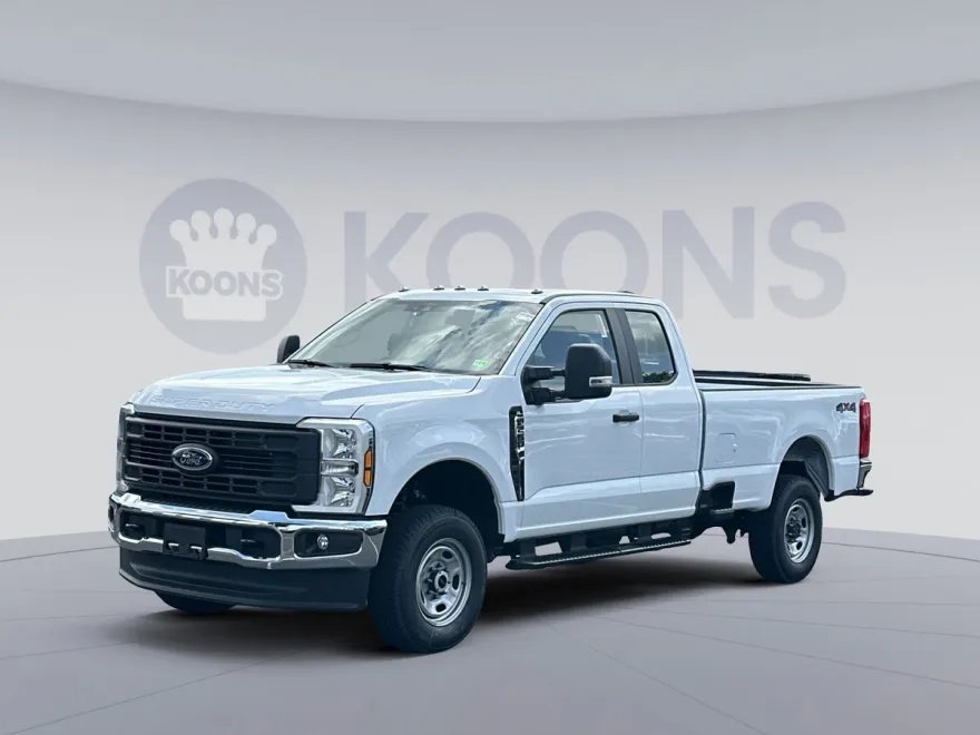 2025 Ford F-250 photo 1