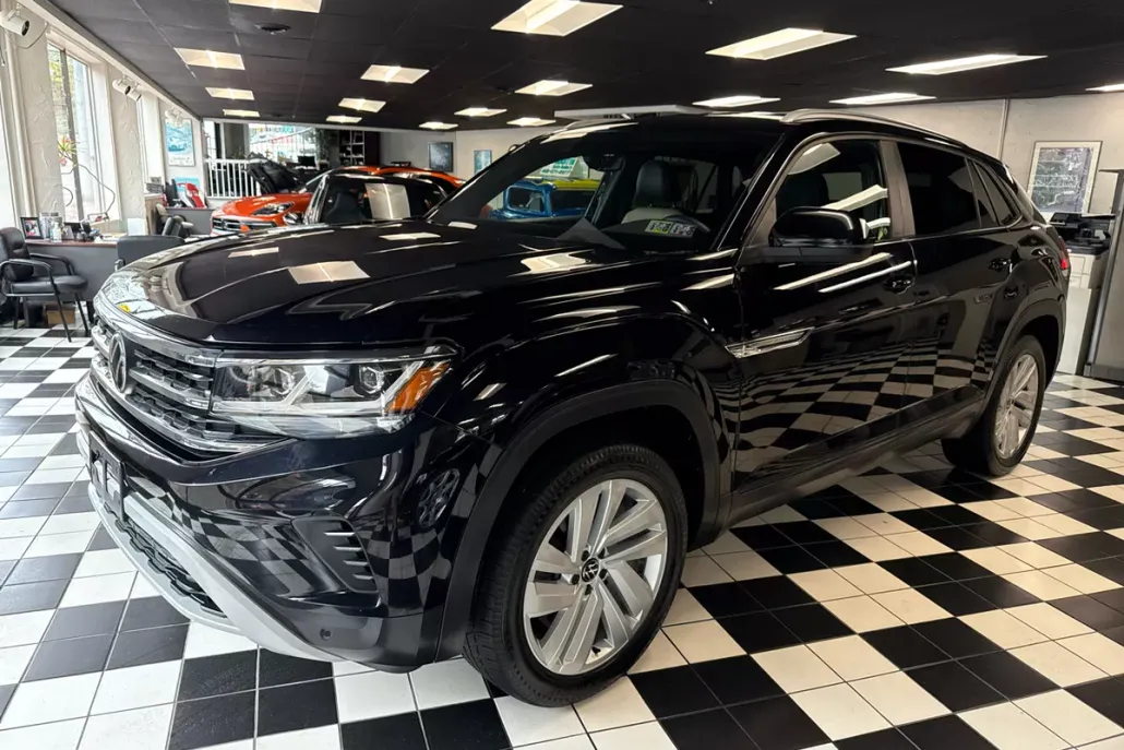 2021 Volkswagen Atlas Cross Sport SE photo 1