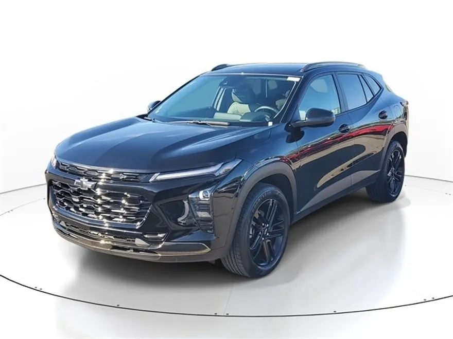 2024 Chevrolet Trax ACTIV photo 1