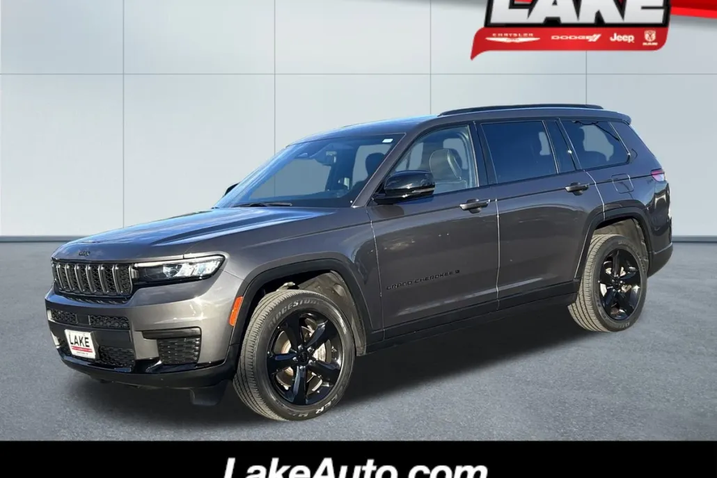 2021 Jeep Grand Cherokee Altitude photo 1