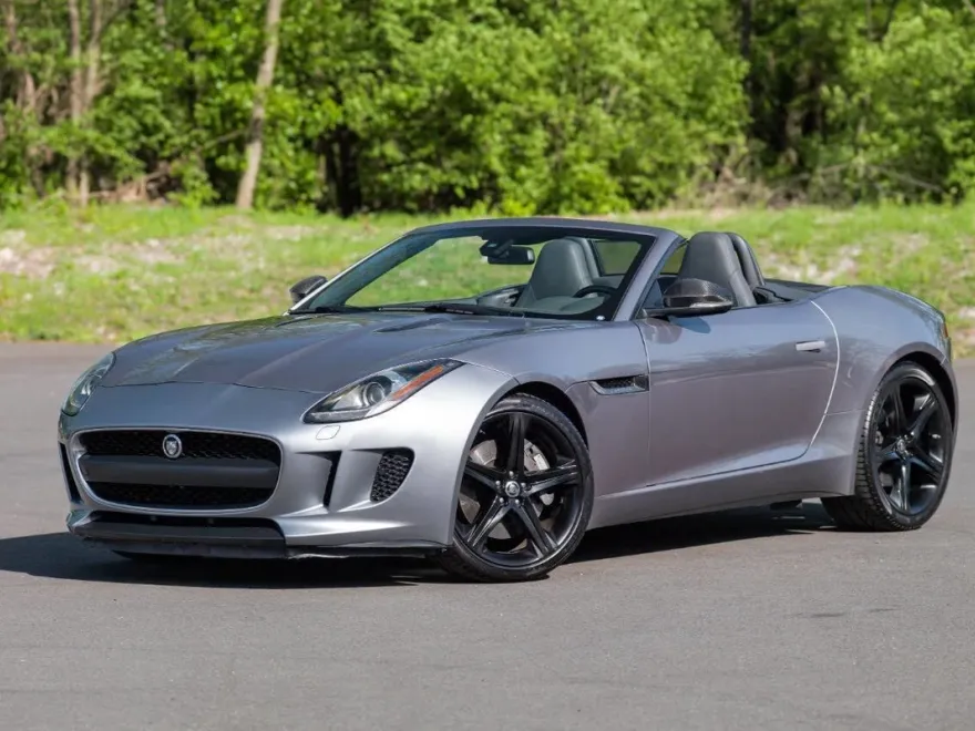 2014 Jaguar F-TYPE Base photo 1