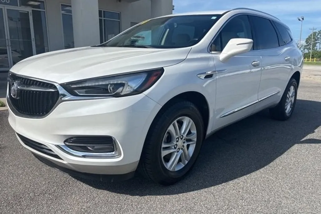 2020 Buick Enclave Essence photo 1