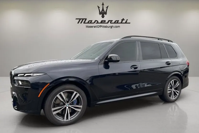 2025 Bmw X7 M60i photo 1