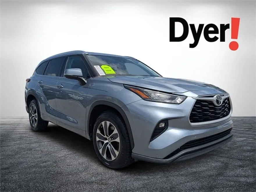 2020 Toyota Highlander XLE photo 1