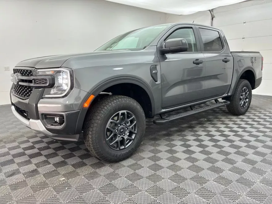 2025 Ford Ranger XLT photo 1