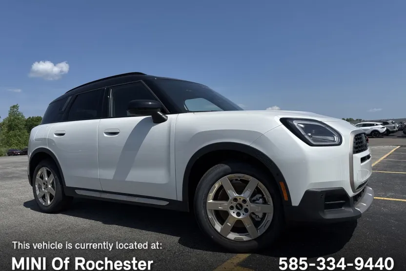 2025 Mini Countryman S ALL4 Iconic photo 1