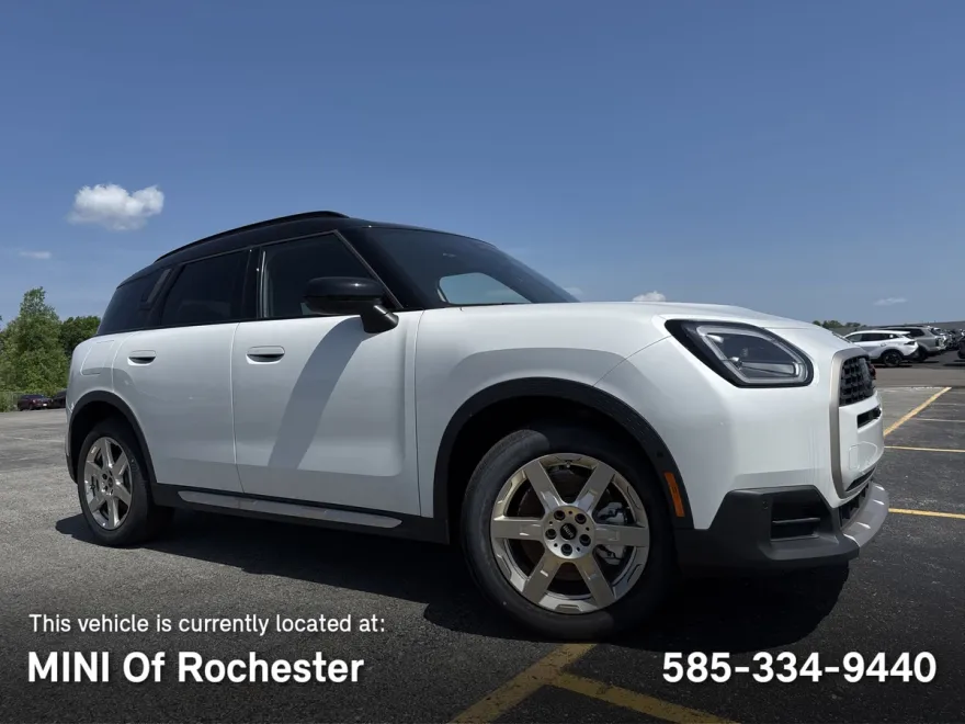 2025 Mini Countryman S ALL4 Iconic photo 1