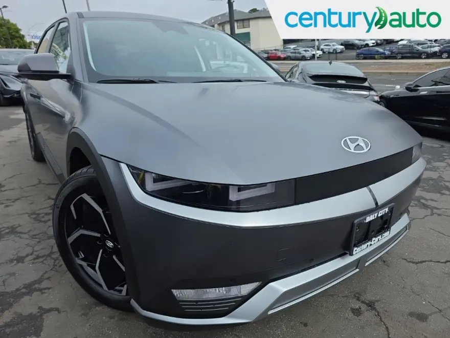 2023 Hyundai Ioniq 5 SEL photo 1