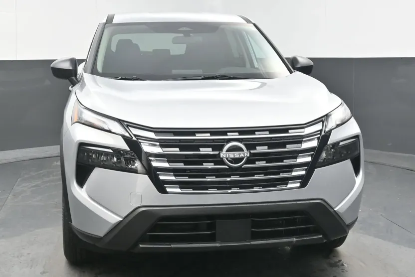 2025 Nissan Rogue S photo 1