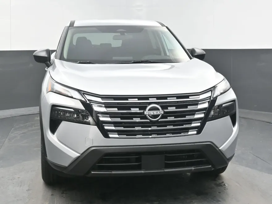 2025 Nissan Rogue S photo 1