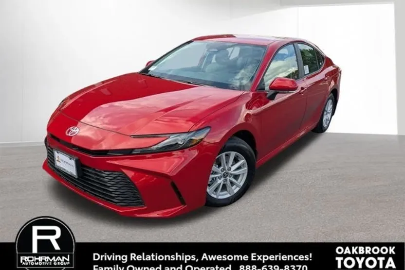 2026 Toyota Camry LE photo 1
