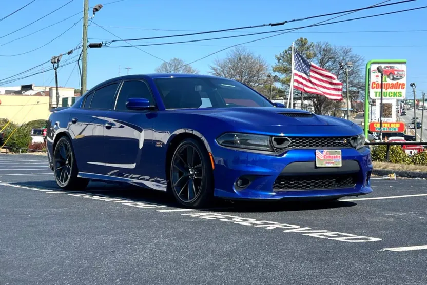 2019 Dodge Charger Scat Pack photo 1