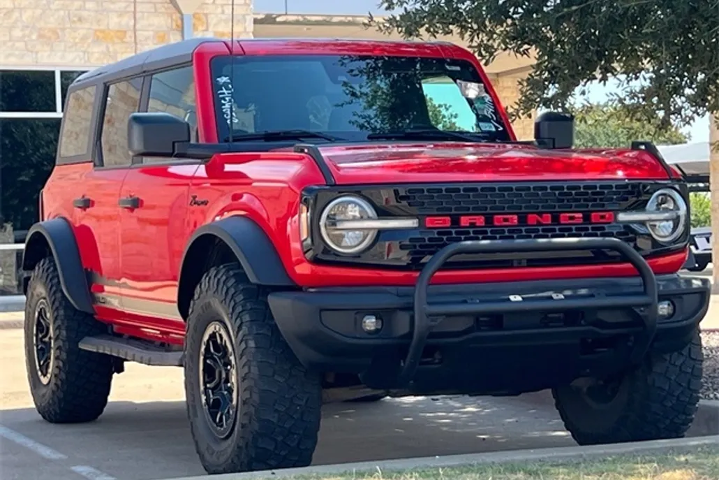 2022 Ford Bronco Wildtrak photo 1