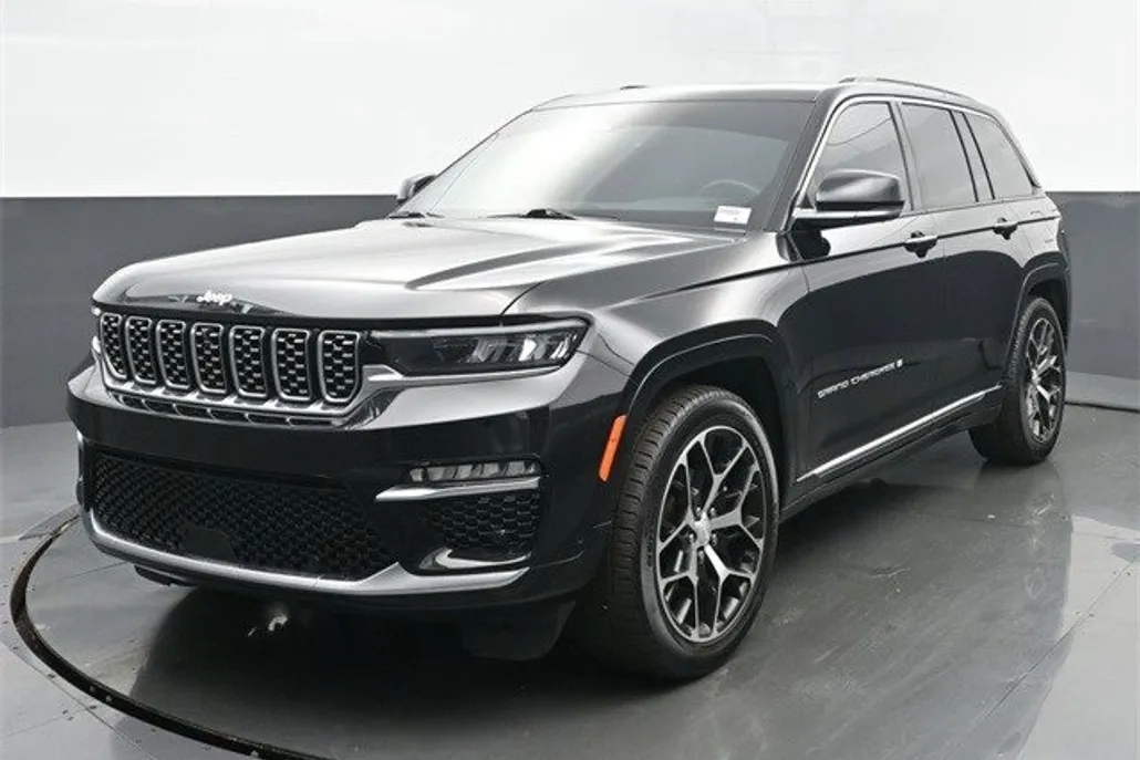 2024 Jeep Grand Cherokee Summit Reserve photo 1