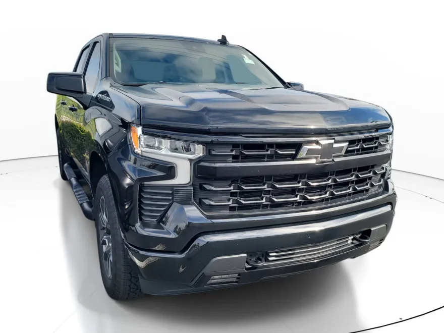 2024 Chevrolet Silverado 1500 RST photo 1