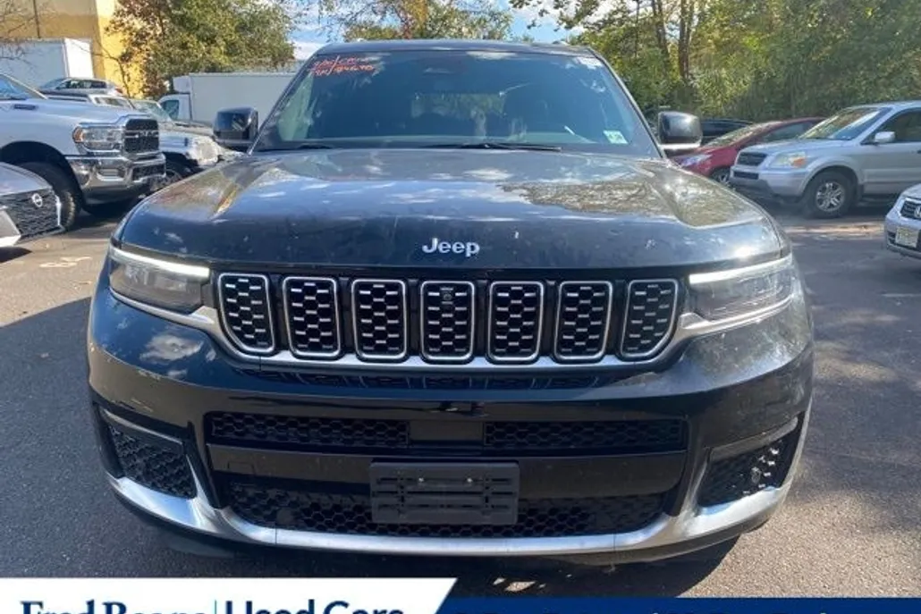 2023 Jeep Grand Cherokee L Summit photo 1