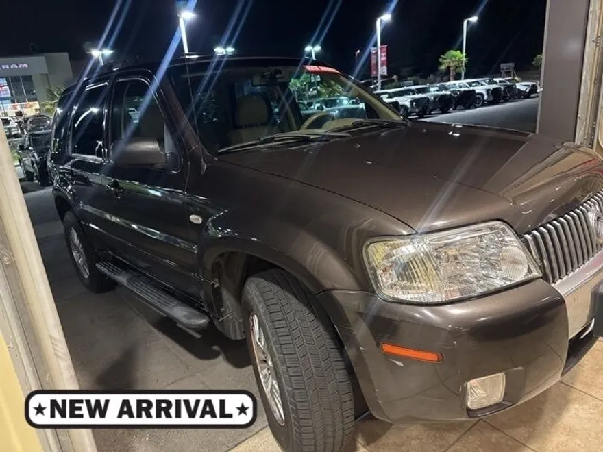 2006 Mercury Mariner Luxury photo 1
