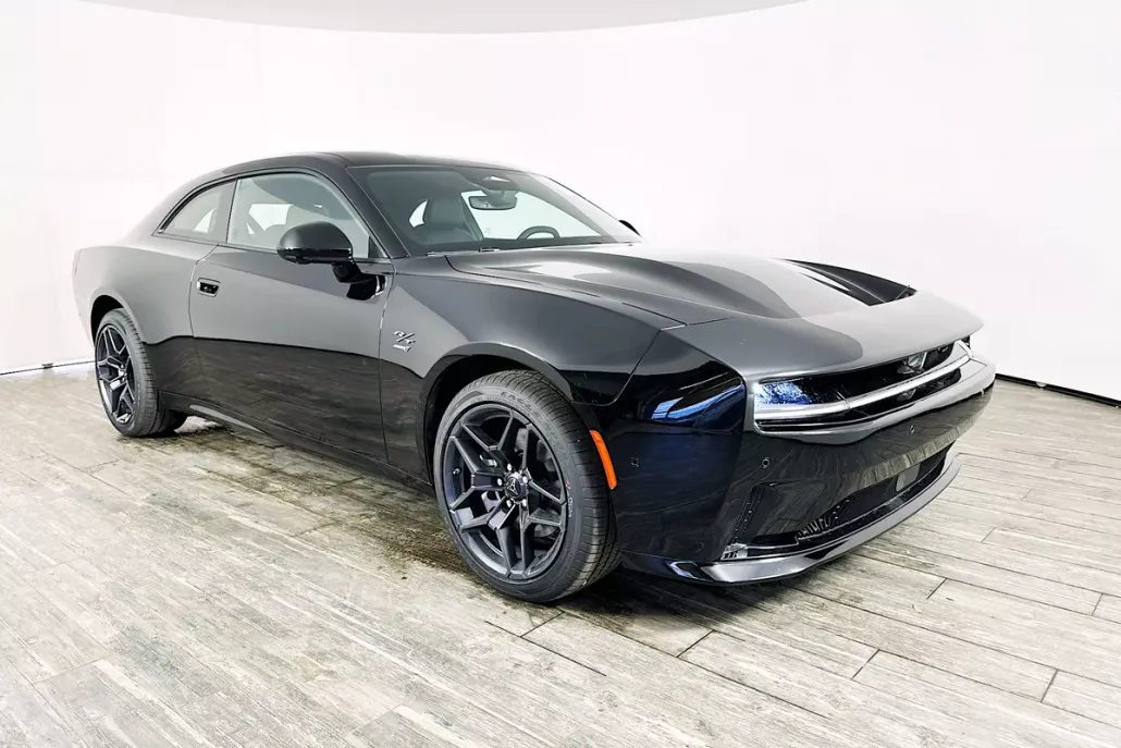 2024 Dodge Charger R/T photo 1