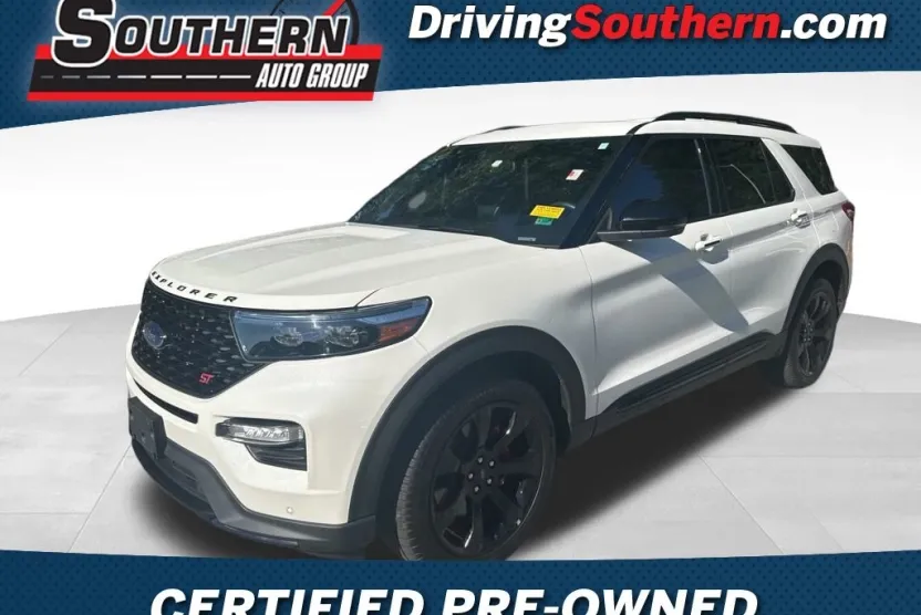 2023 Ford Explorer ST photo 1