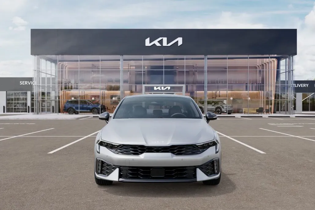 2026 Kia K5 GT photo 1