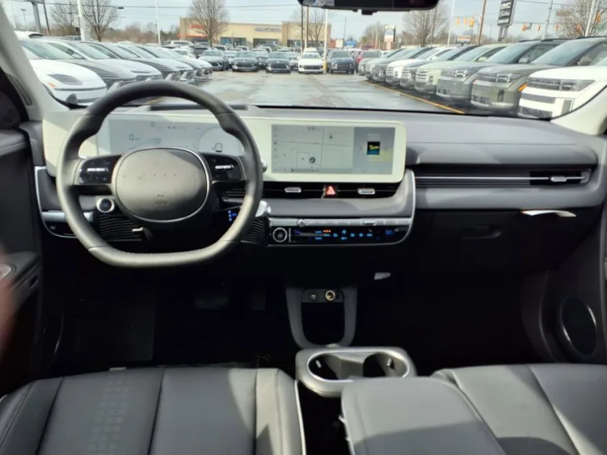 2024 Hyundai Ioniq 5 Limited photo 9
