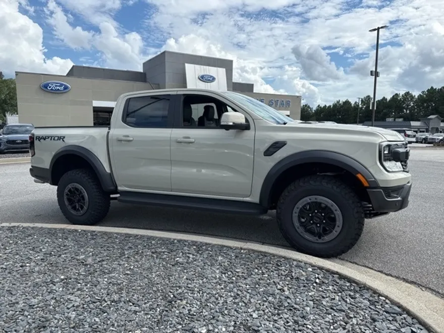 2025 Ford Ranger Raptor photo 1
