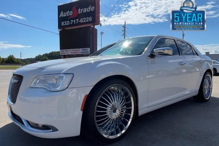 2017 Chrysler 300 C Base photo 1