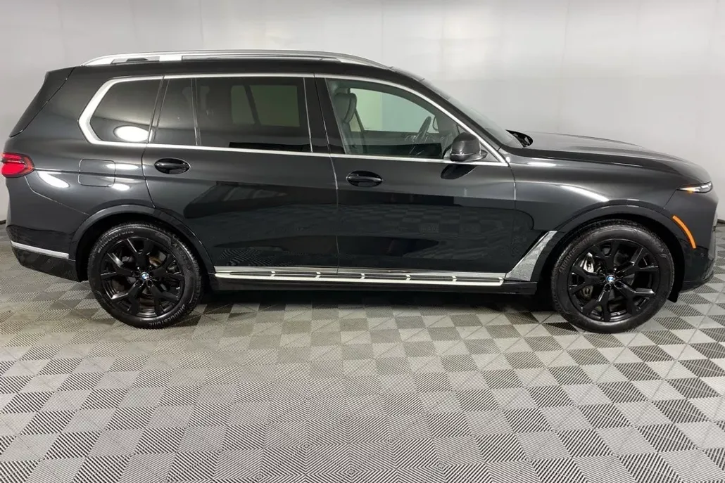 2025 Bmw X7 xDrive40i photo 1